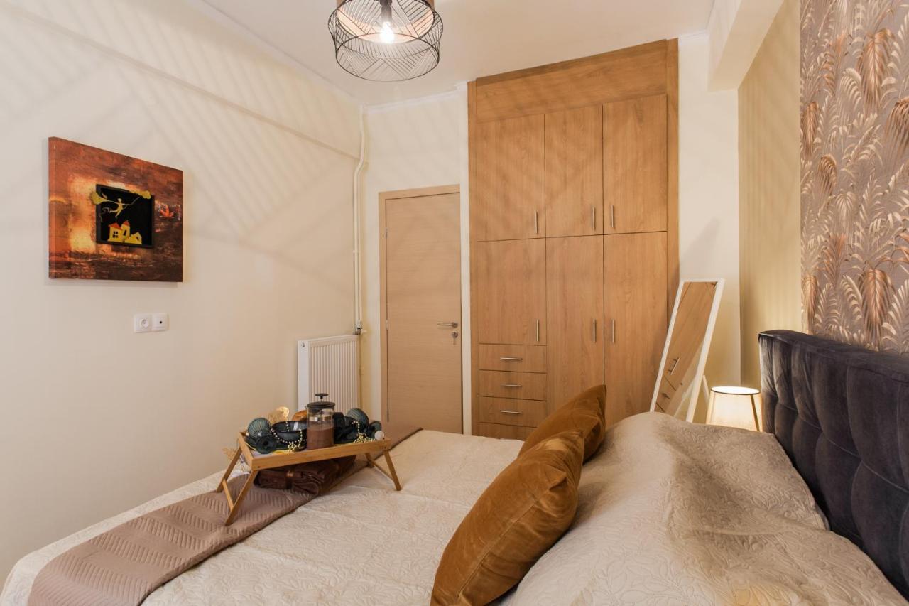 Lovely Renovated Apartment Walk To Acropolis Ateny Zewnętrze zdjęcie