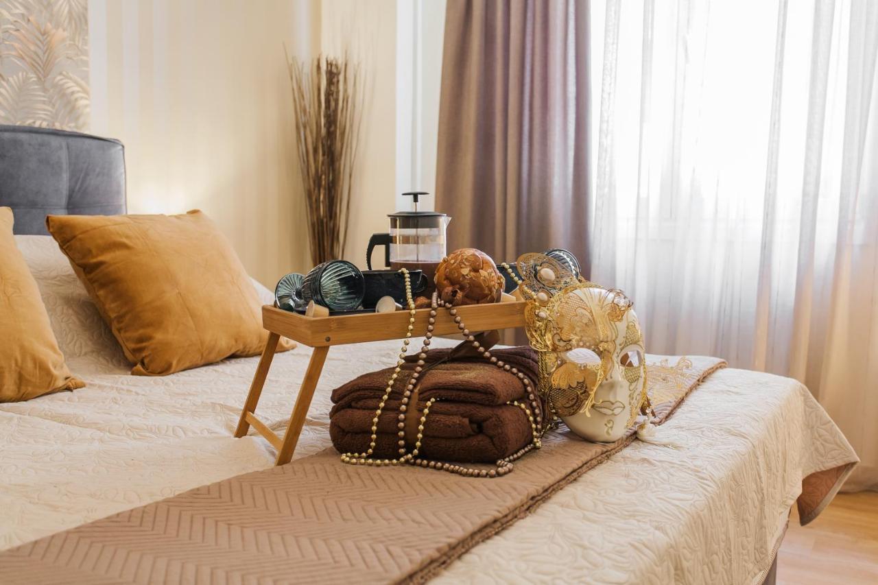 Lovely Renovated Apartment Walk To Acropolis Ateny Zewnętrze zdjęcie